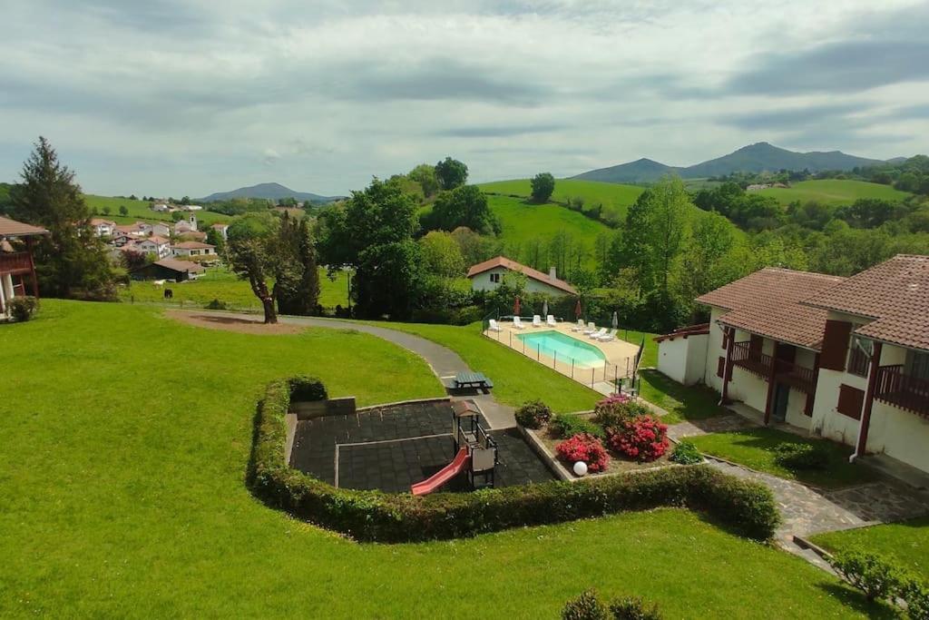 Ferienwohnung Adour Piscine Vue Montagnes Souraïde Exterior foto