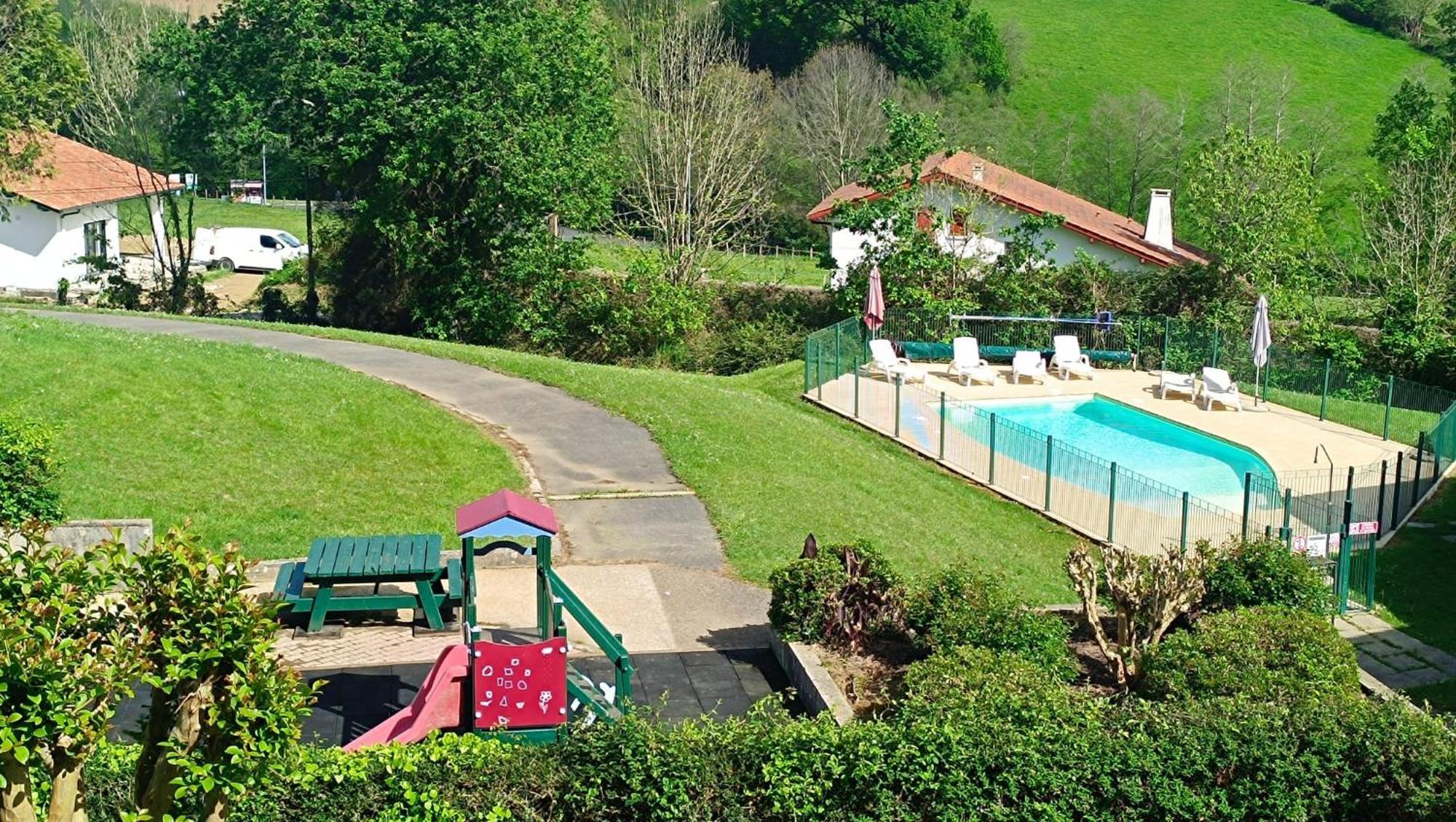 Ferienwohnung Adour Piscine Vue Montagnes Souraïde Exterior foto